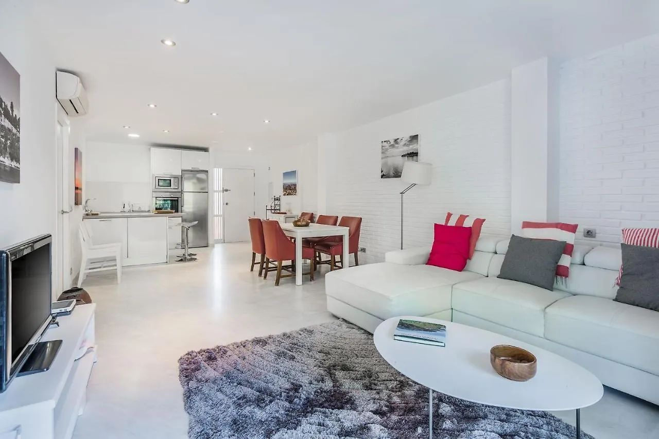 פורט דה פולנסה Apartment Lord Jim By Sunvillas Mallorca 0*, פורט דה פולנסה ספרד